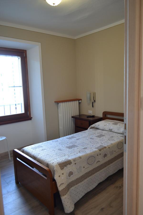 Albergo Ramo Verde Malesco Buitenkant foto