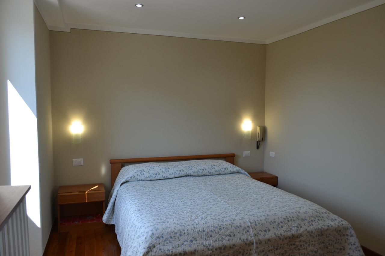Albergo Ramo Verde Malesco Buitenkant foto