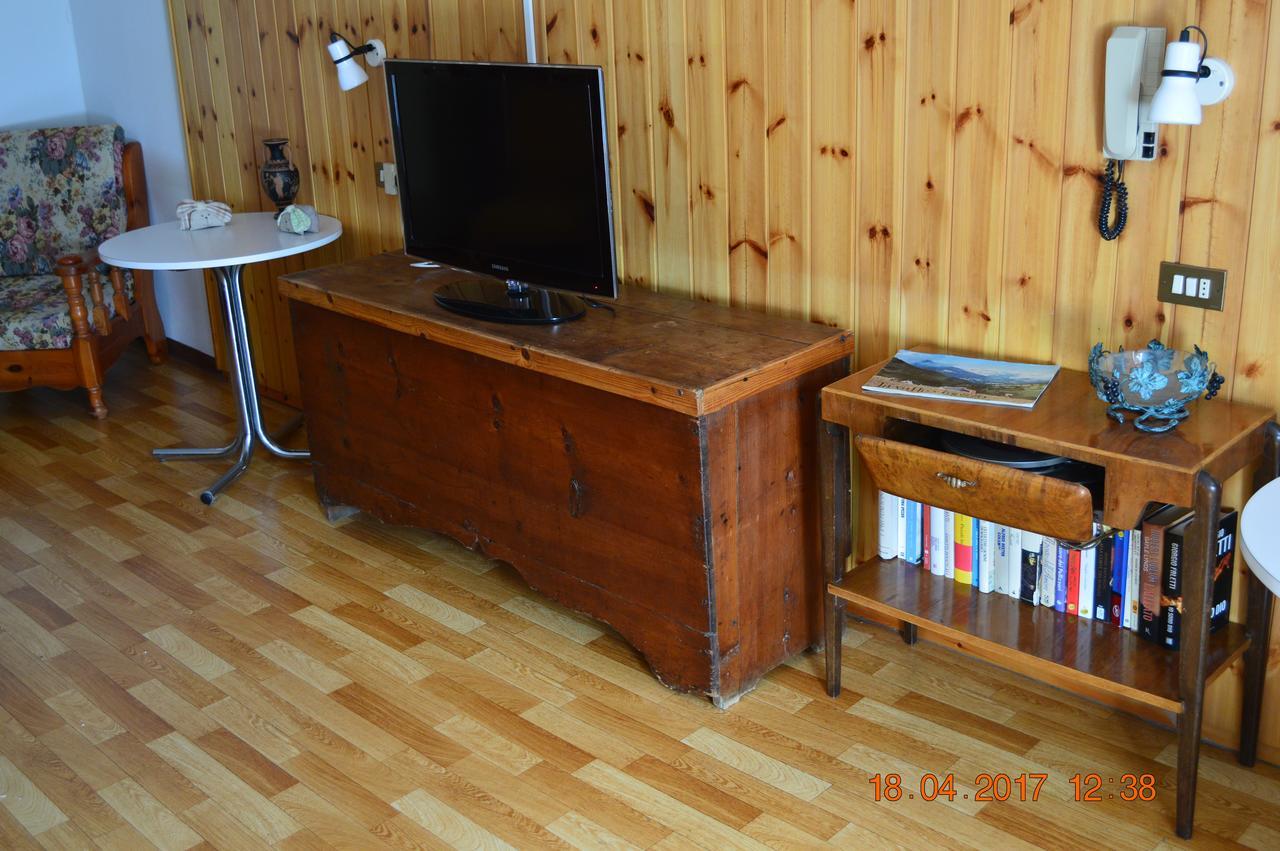 Albergo Ramo Verde Malesco Buitenkant foto